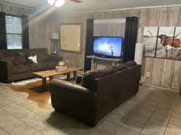 The Longhorn Lodge